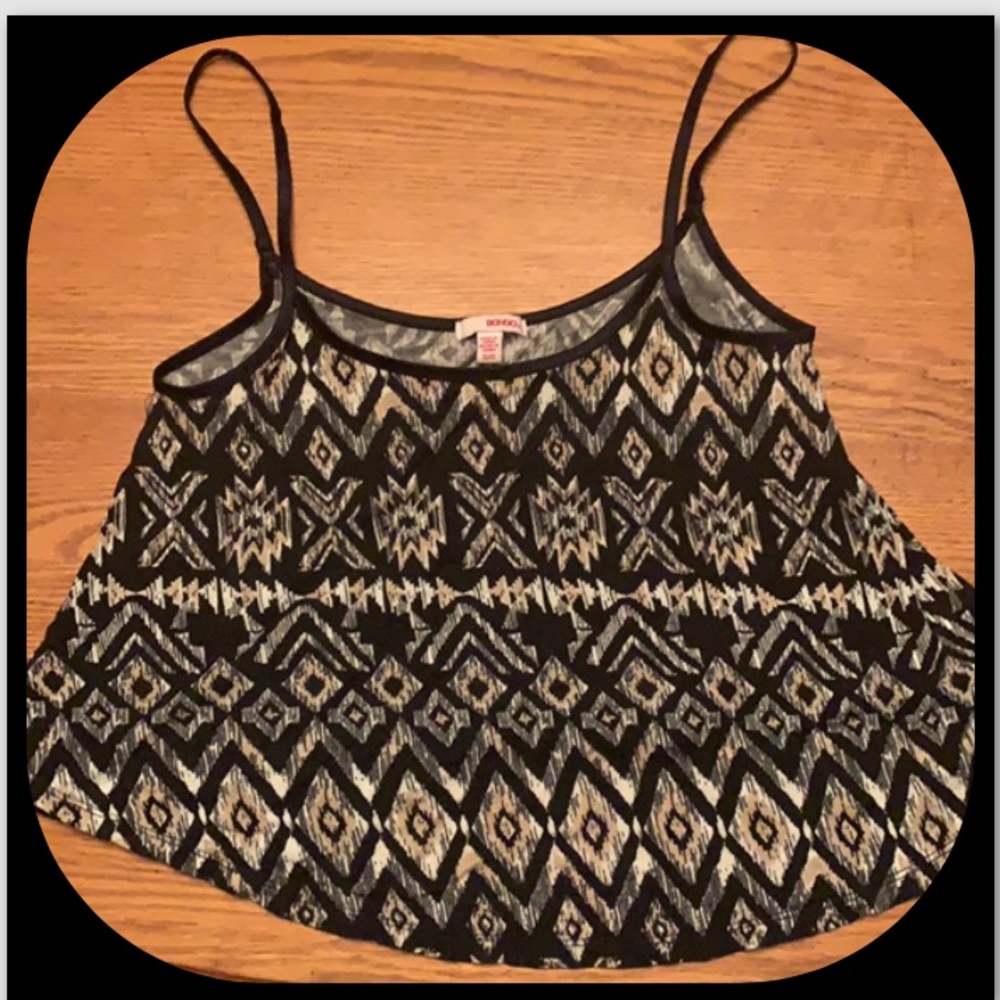 Top crop Aztec Print Sz small